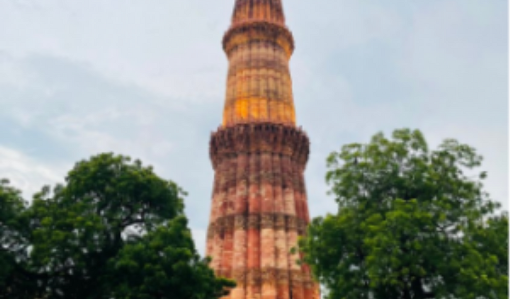 Visit the Qutub Minar
